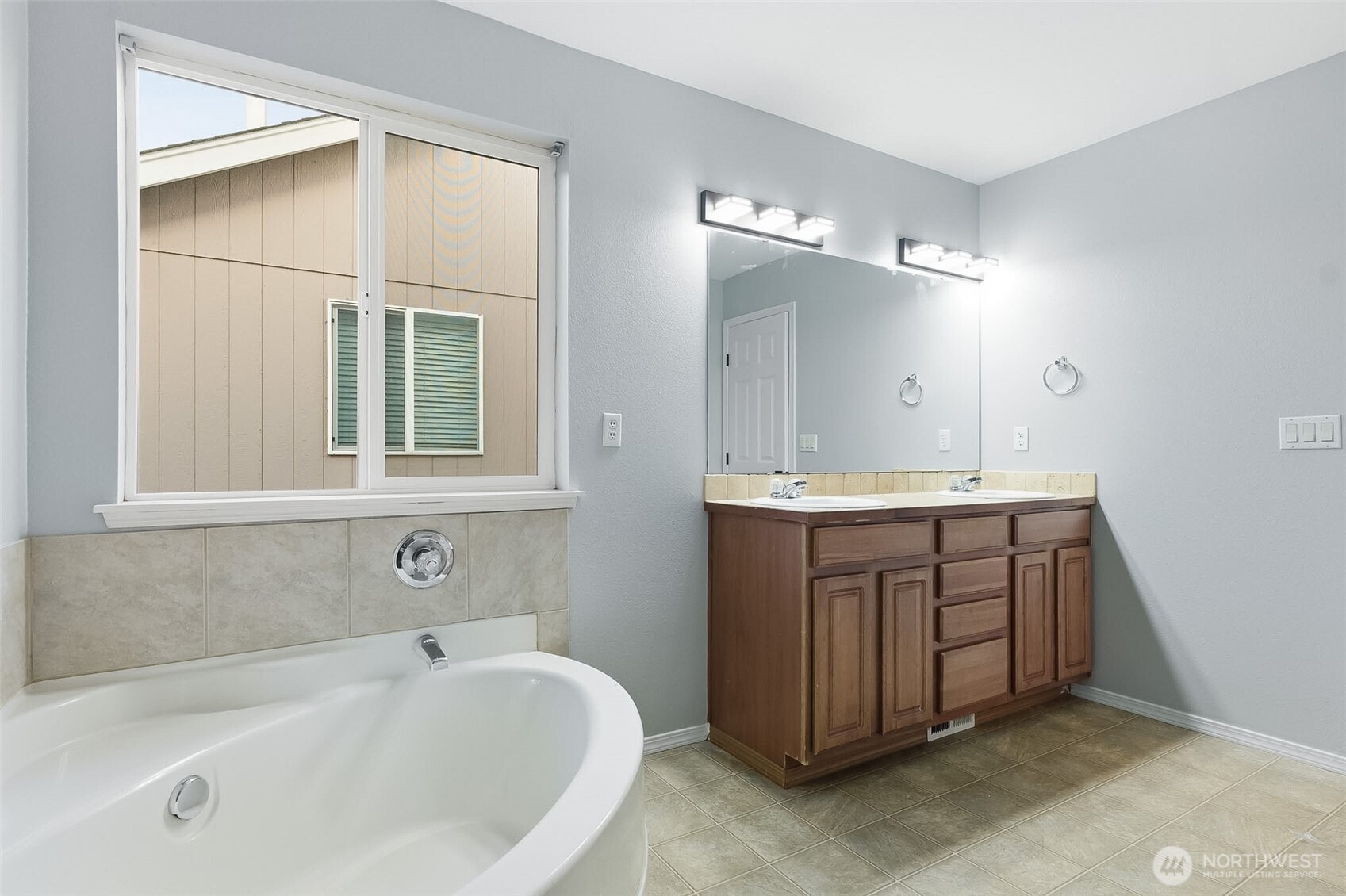 8622 187th Street Ct E, Puyallup, WA 98375
