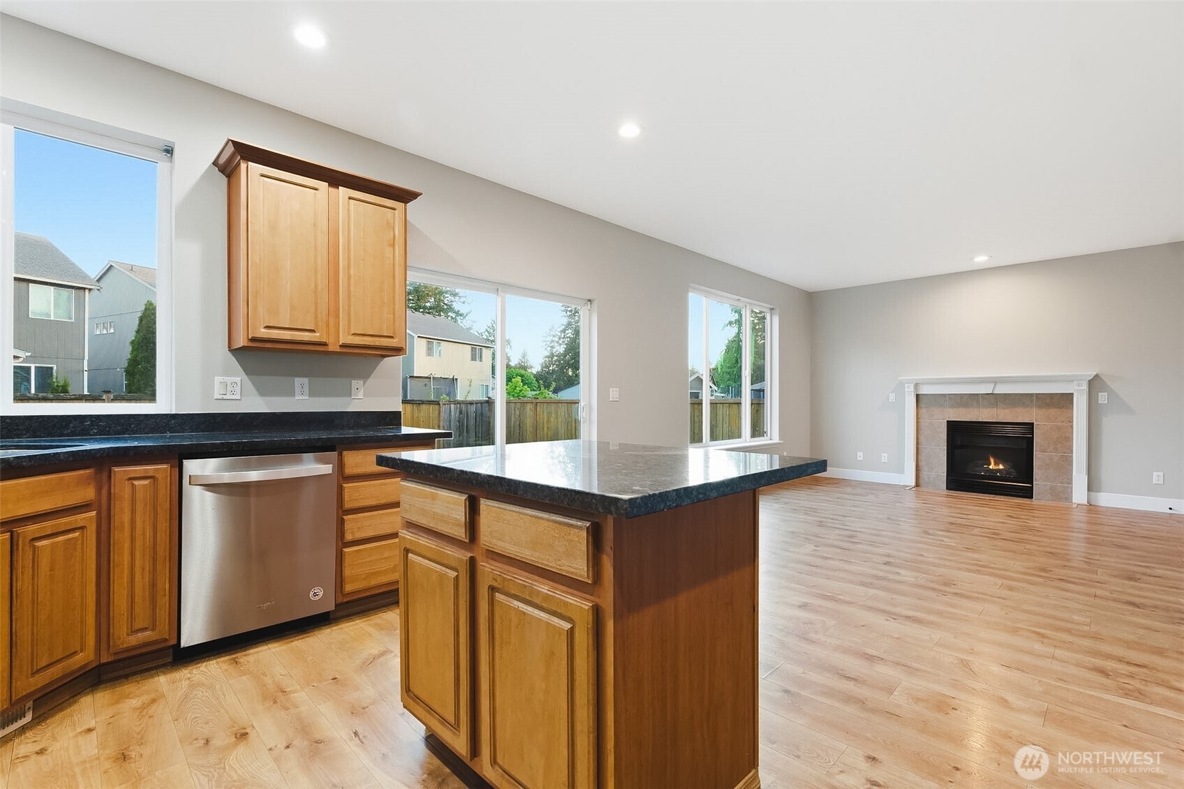 8622 187th Street Ct E, Puyallup, WA 98375