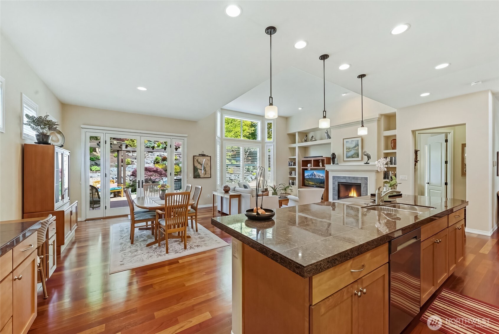 13886 Morgan Drive NE, Redmond, WA 98053