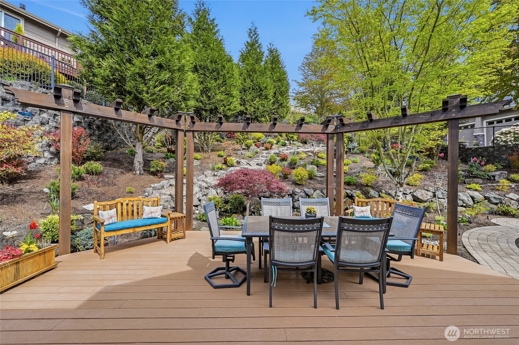 13886 Morgan Drive NE, Redmond, WA 98053