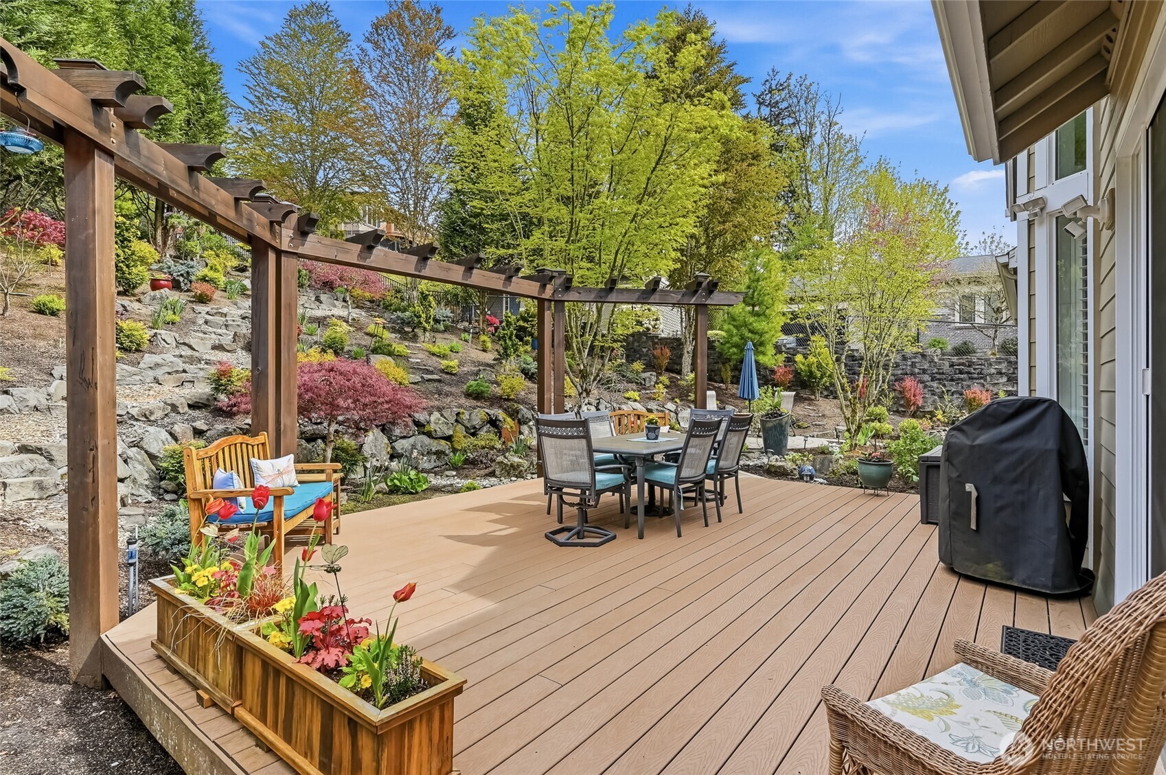 13886 Morgan Drive NE, Redmond, WA 98053
