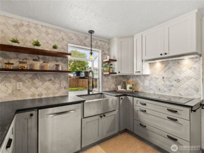 10310 244th Street E, Graham, WA 98338 - Photo 13