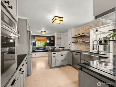 10310 244th Street E, Graham, WA 98338 - Photo 16
