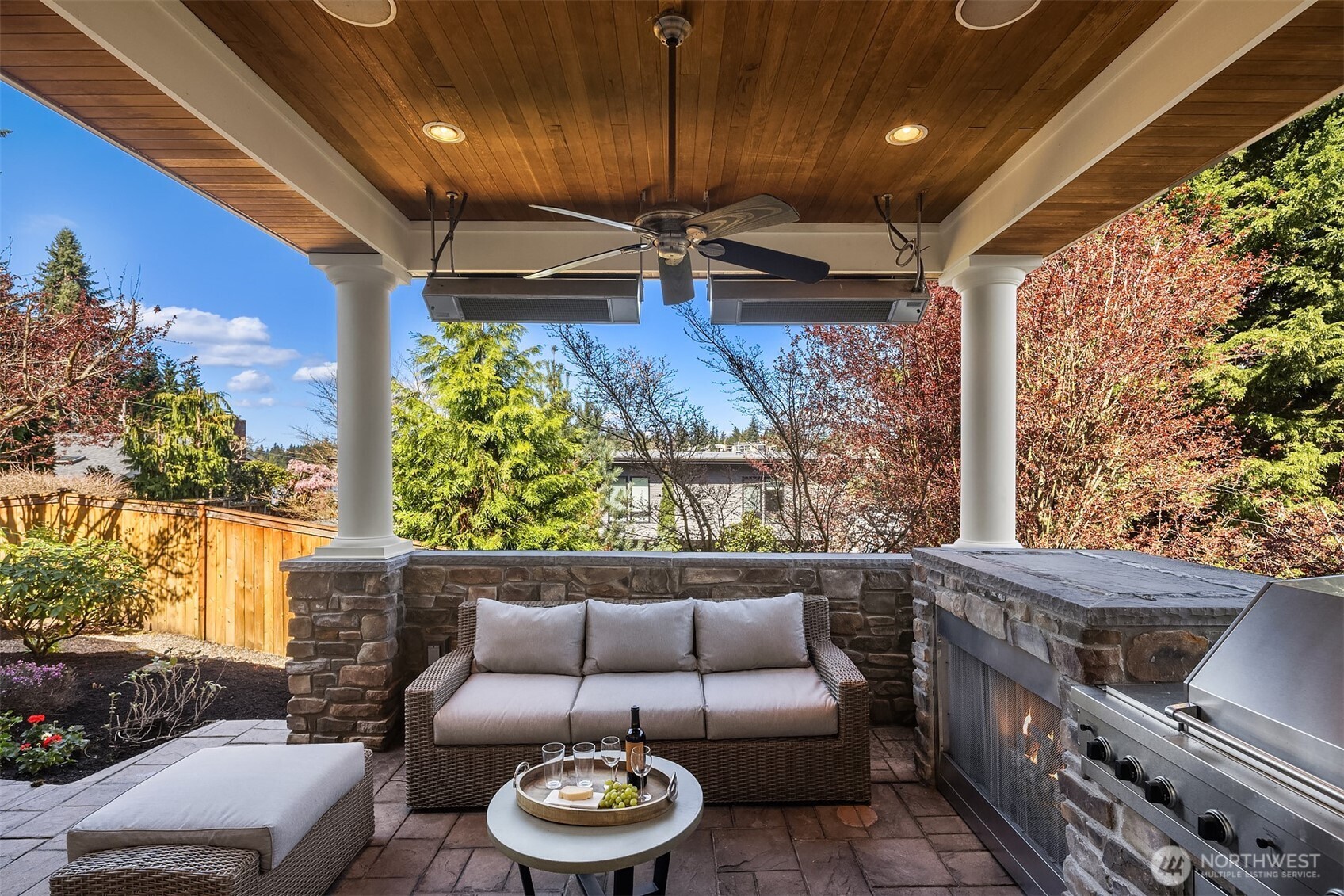 9750 SE 5th Street , Bellevue, WA 98004