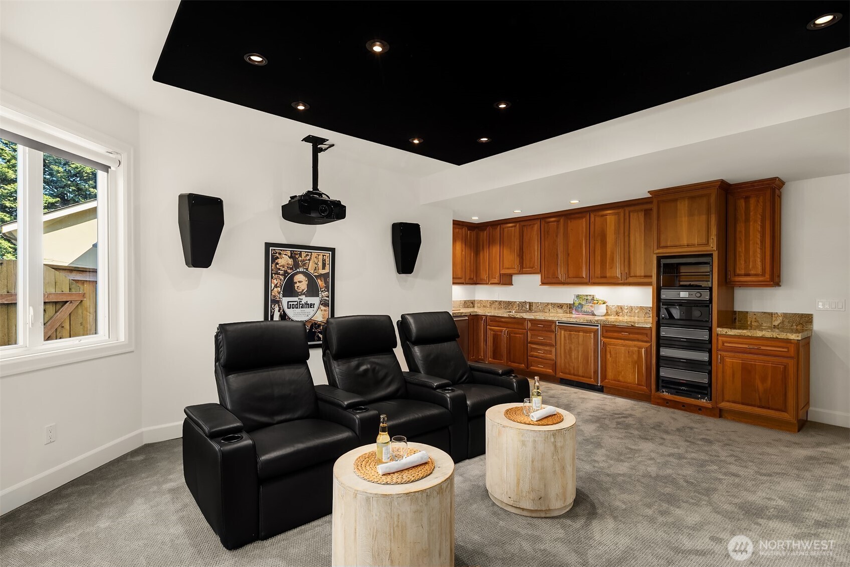 9750 SE 5th Street , Bellevue, WA 98004