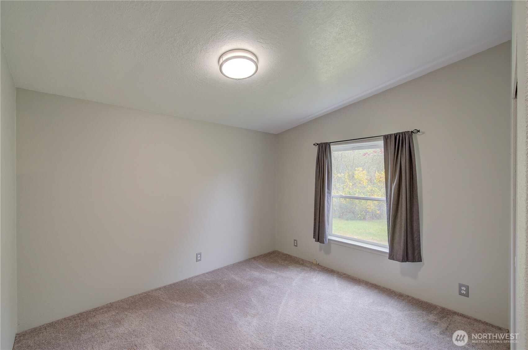 10419 Sandridge Road , Long Beach, WA 98631