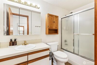 6812 185th Avenue E, Bonney Lake, WA 98391-4808 - Photo 15