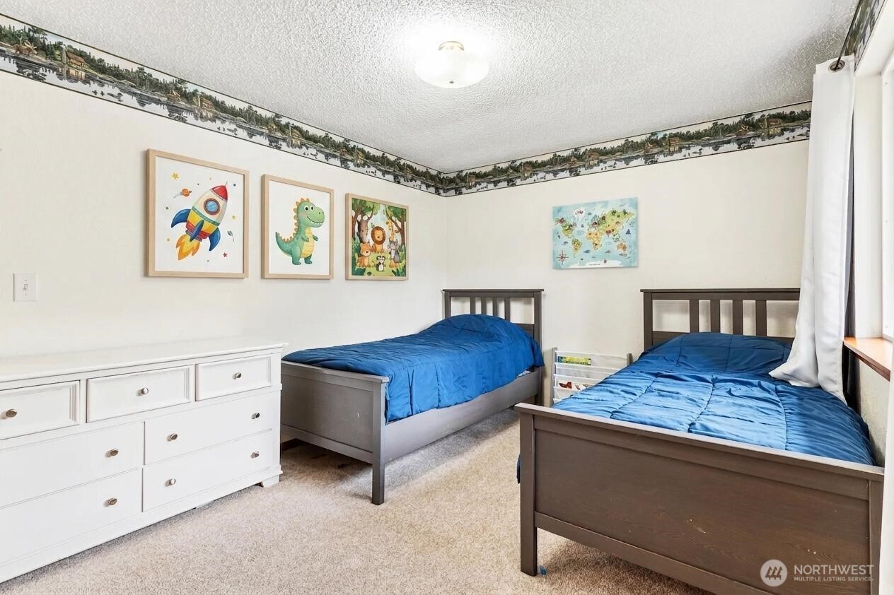 6812 185th Avenue E, Bonney Lake, WA 98391-4808