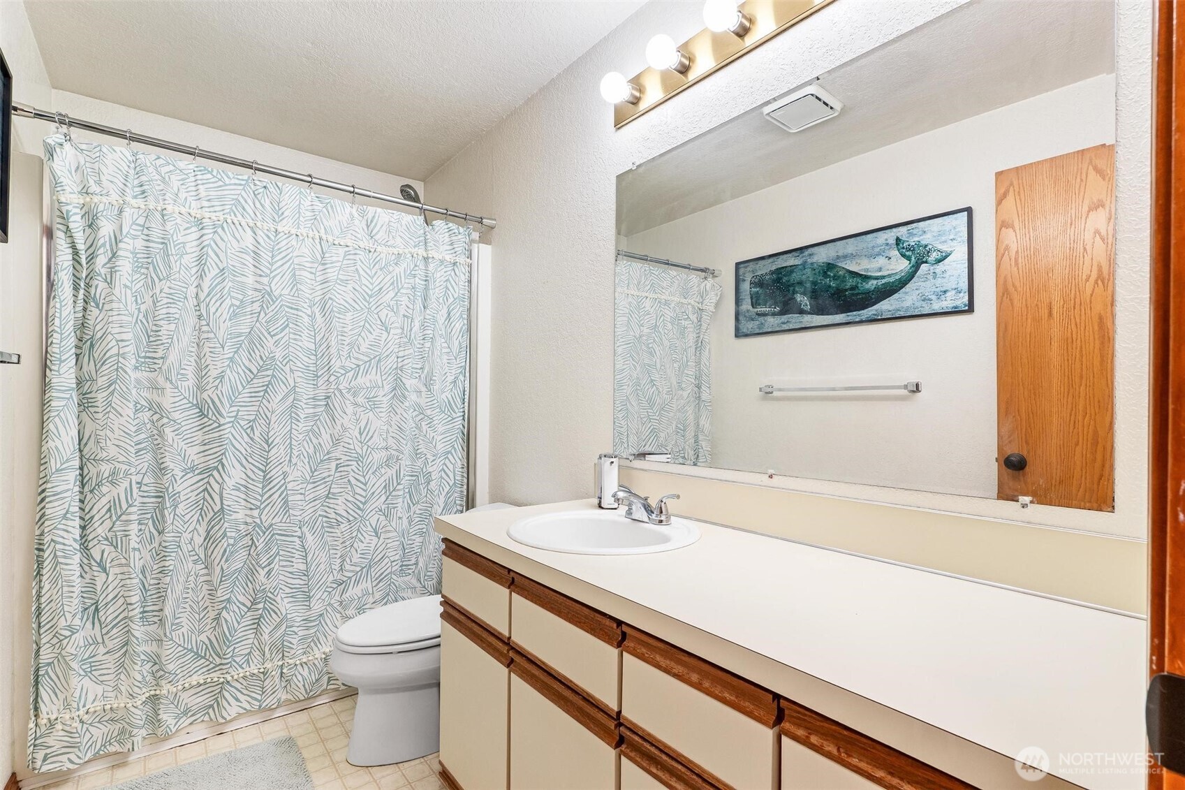 6812 185th Avenue E, Bonney Lake, WA 98391-4808