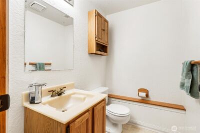 6812 185th Avenue E, Bonney Lake, WA 98391-4808 - Photo 22