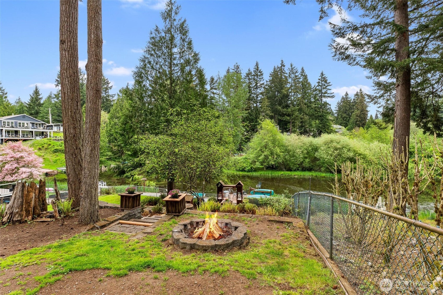 6812 185th Avenue E, Bonney Lake, WA 98391-4808