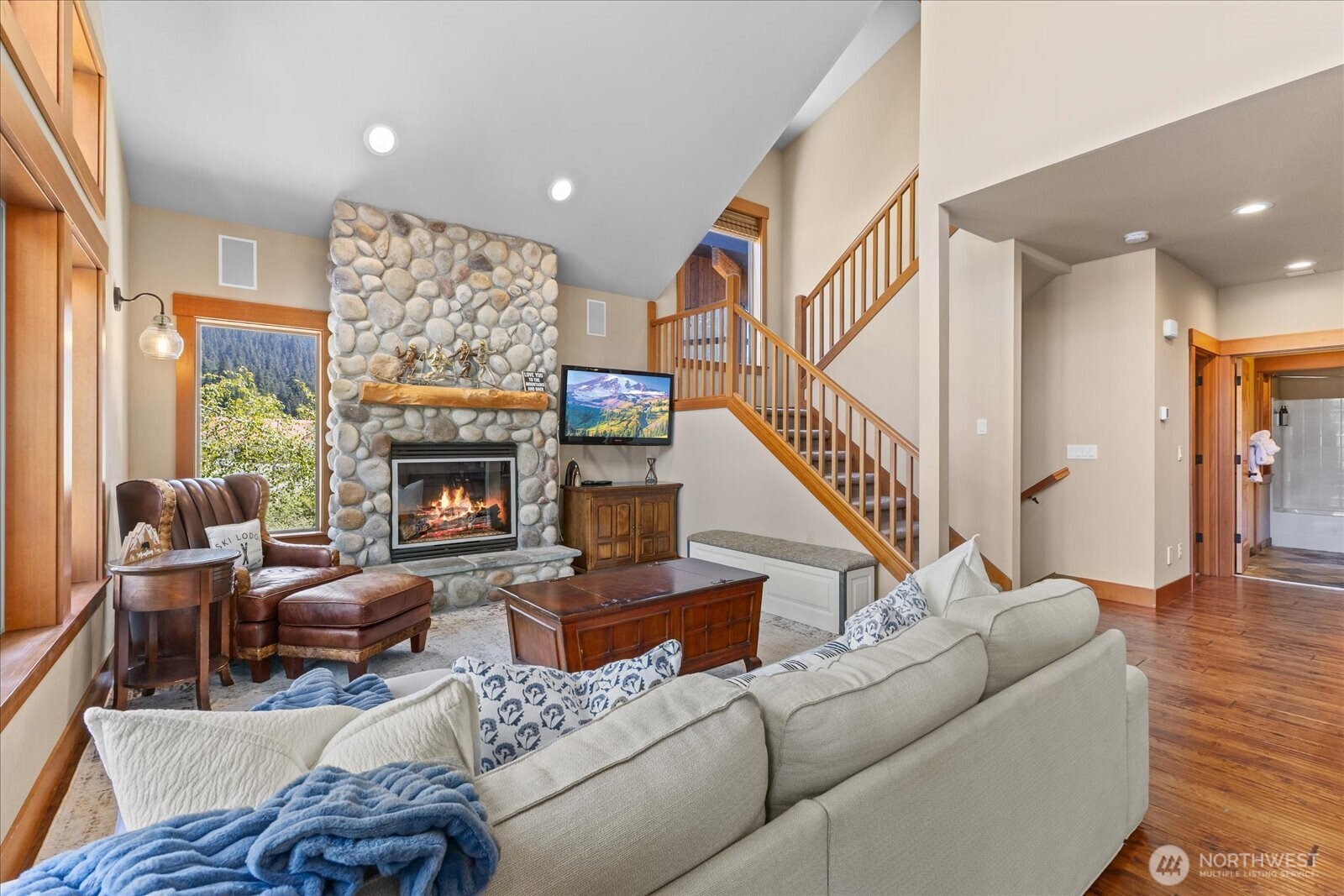 1 Kendall Peak Way , Snoqualmie Pass, WA 98068