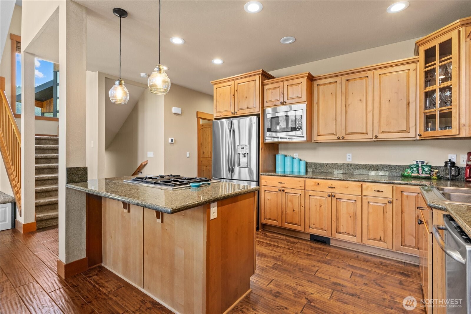 1 Kendall Peak Way , Snoqualmie Pass, WA 98068