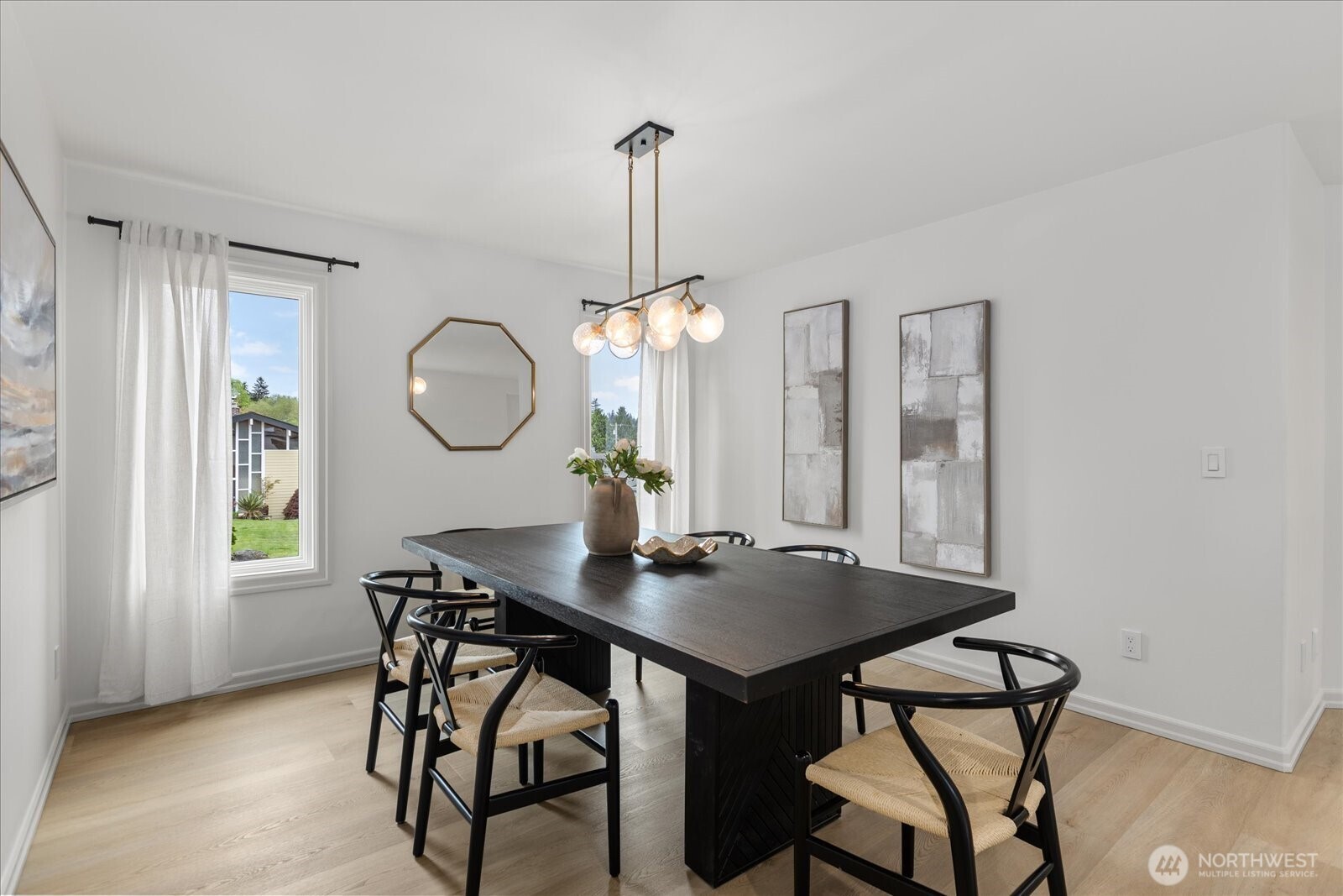 608 Magnolia Lane , Edmonds, WA 98020