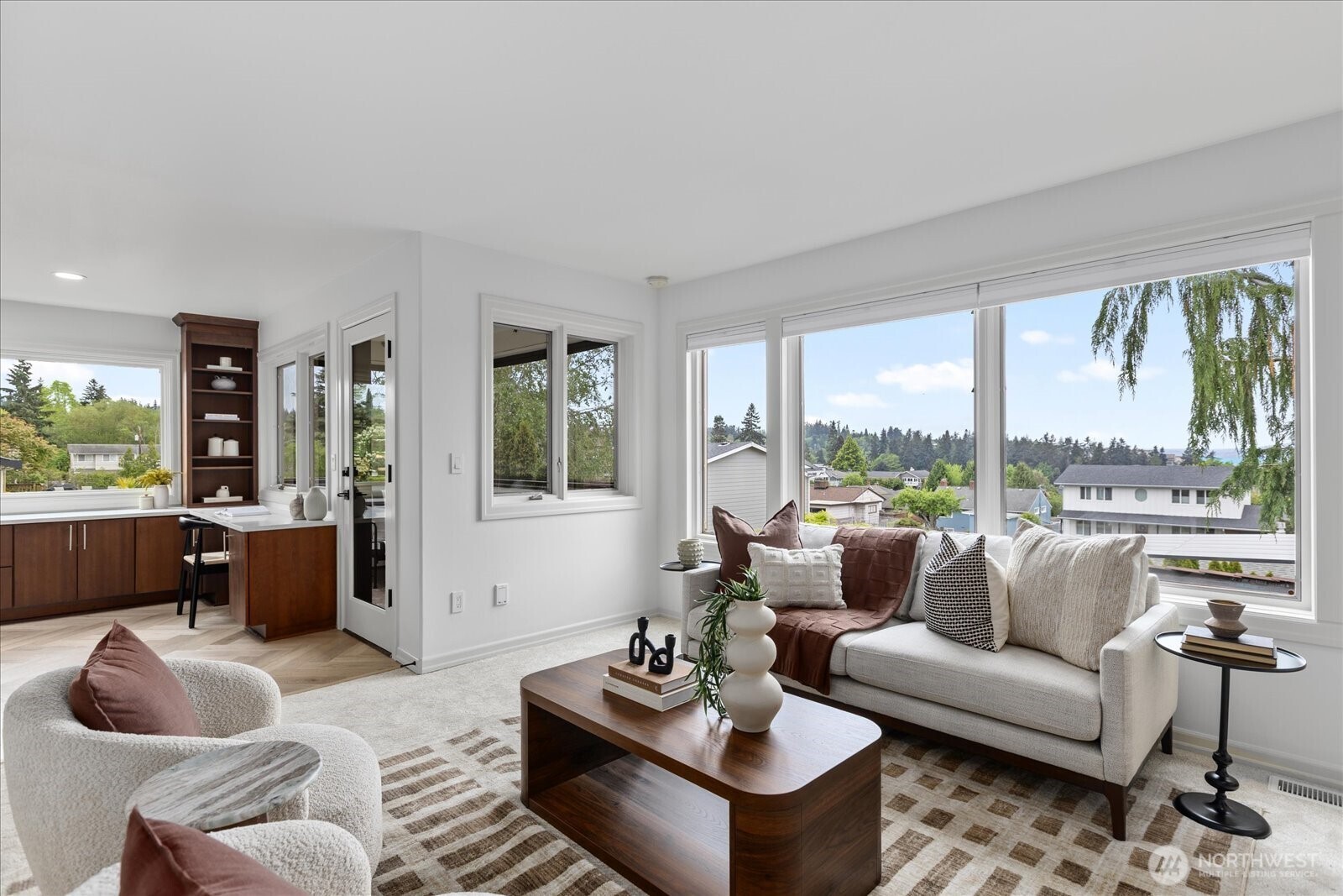 608 Magnolia Lane , Edmonds, WA 98020