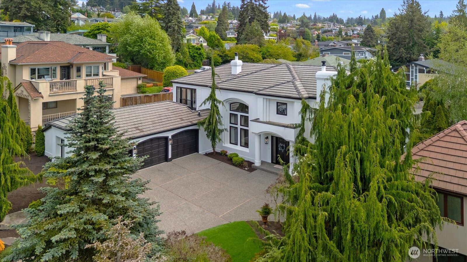 608 Magnolia Lane , Edmonds, WA 98020