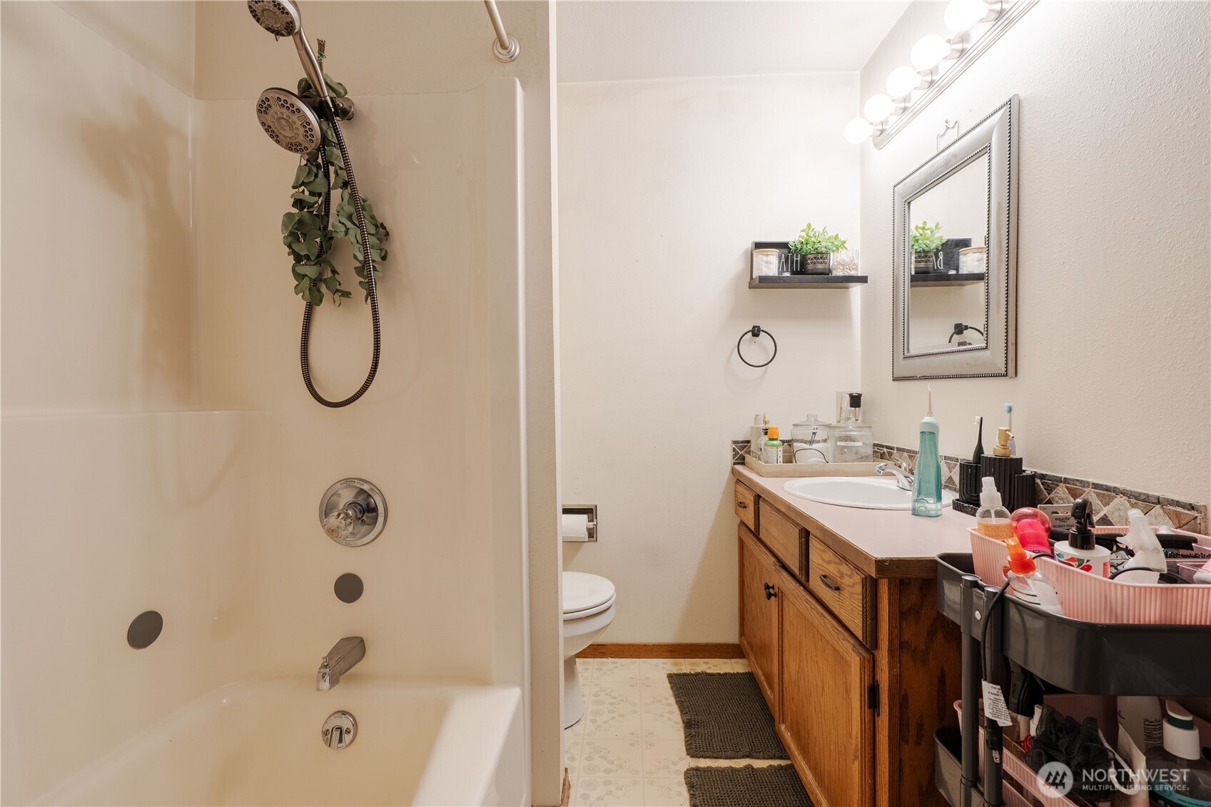 401 N 9th Street #A & B, Lynden, WA 98264