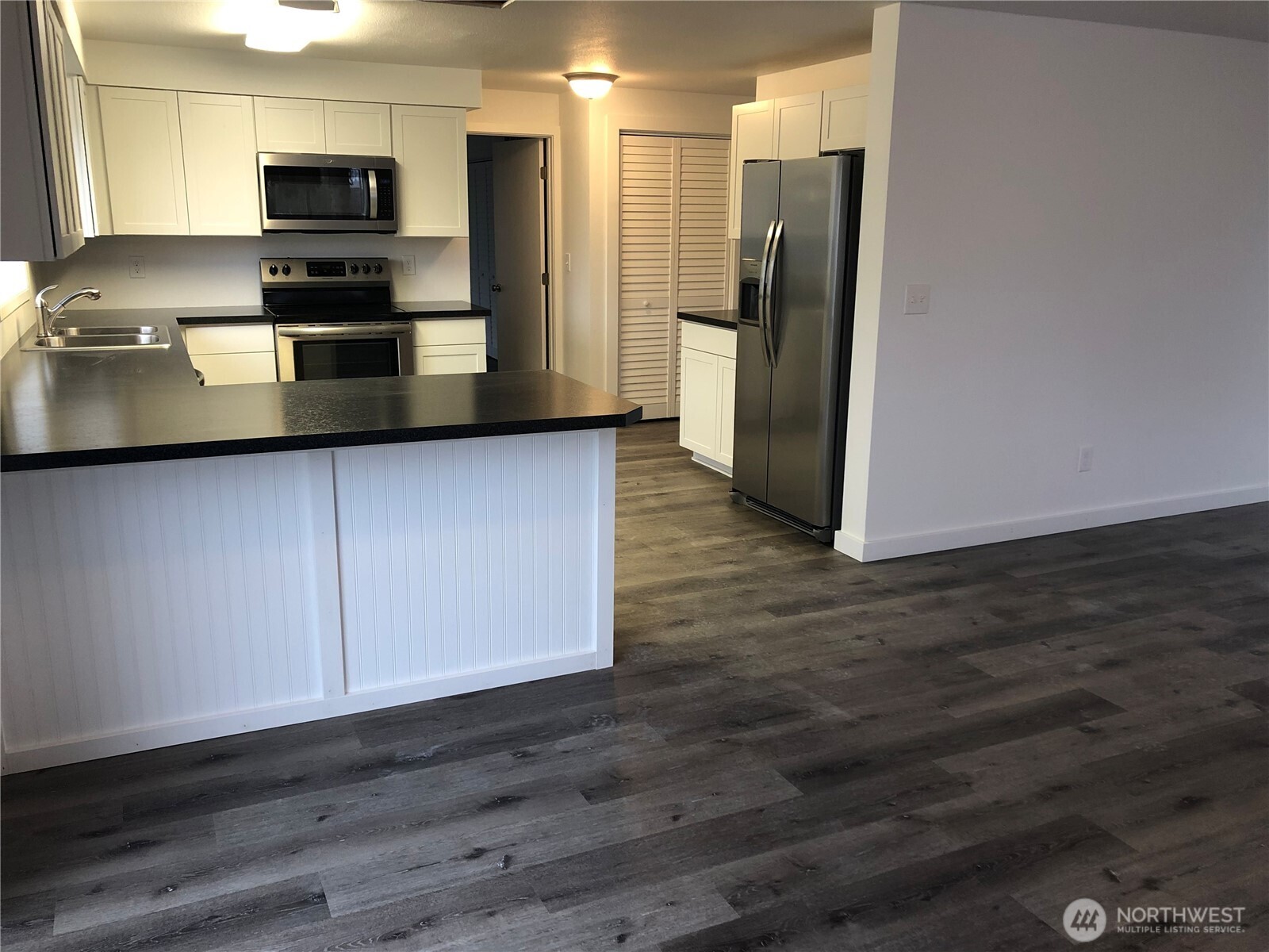401 N 9th Street #A & B, Lynden, WA 98264