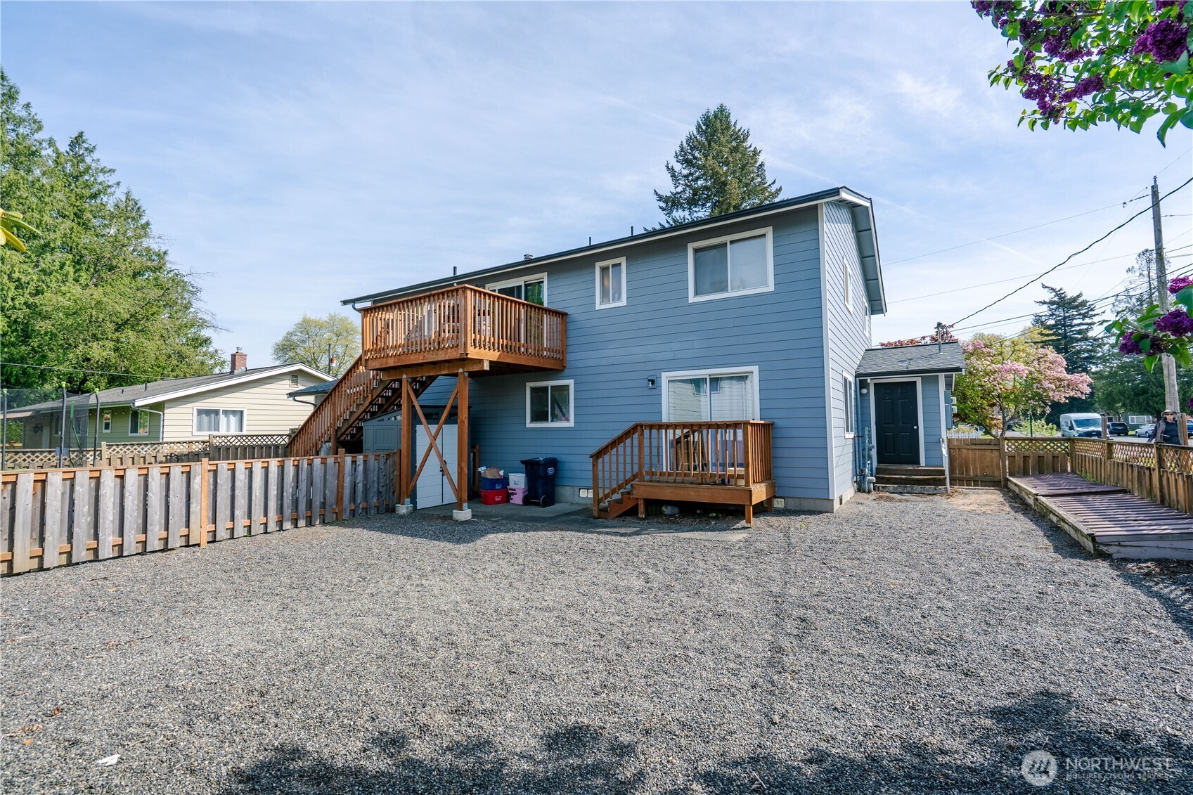 401 N 9th Street #A & B, Lynden, WA 98264