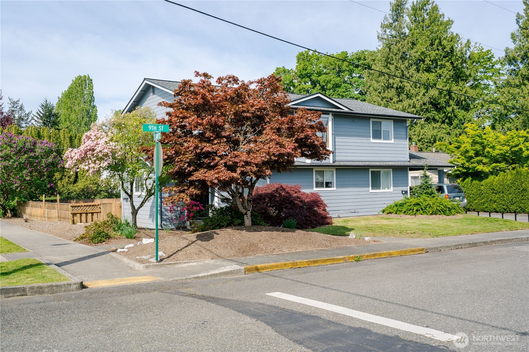 401 N 9th Street #A & B, Lynden, WA 98264