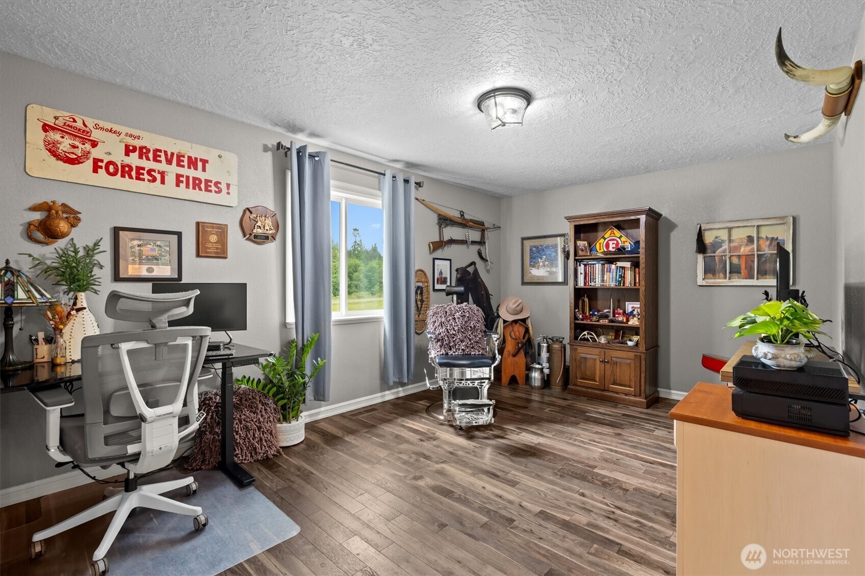 300 Cole Road , Kelso, WA 98626