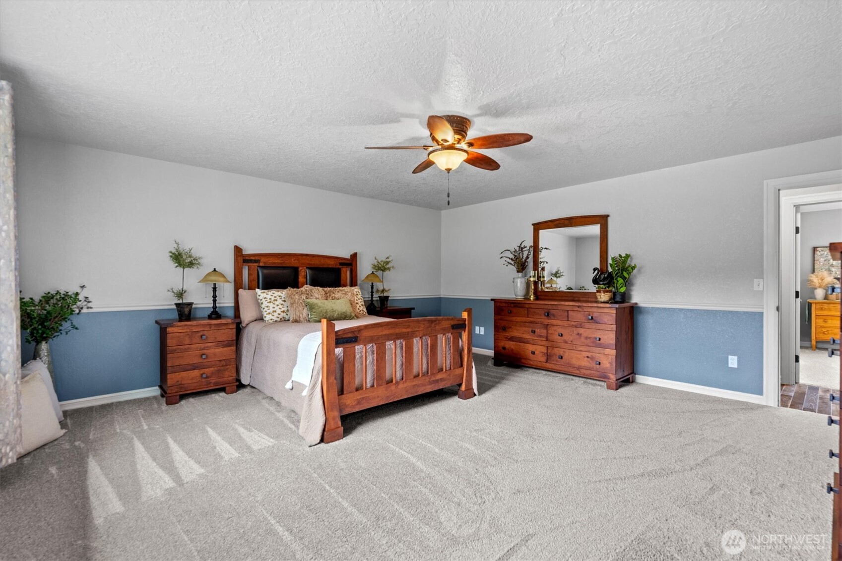 300 Cole Road , Kelso, WA 98626