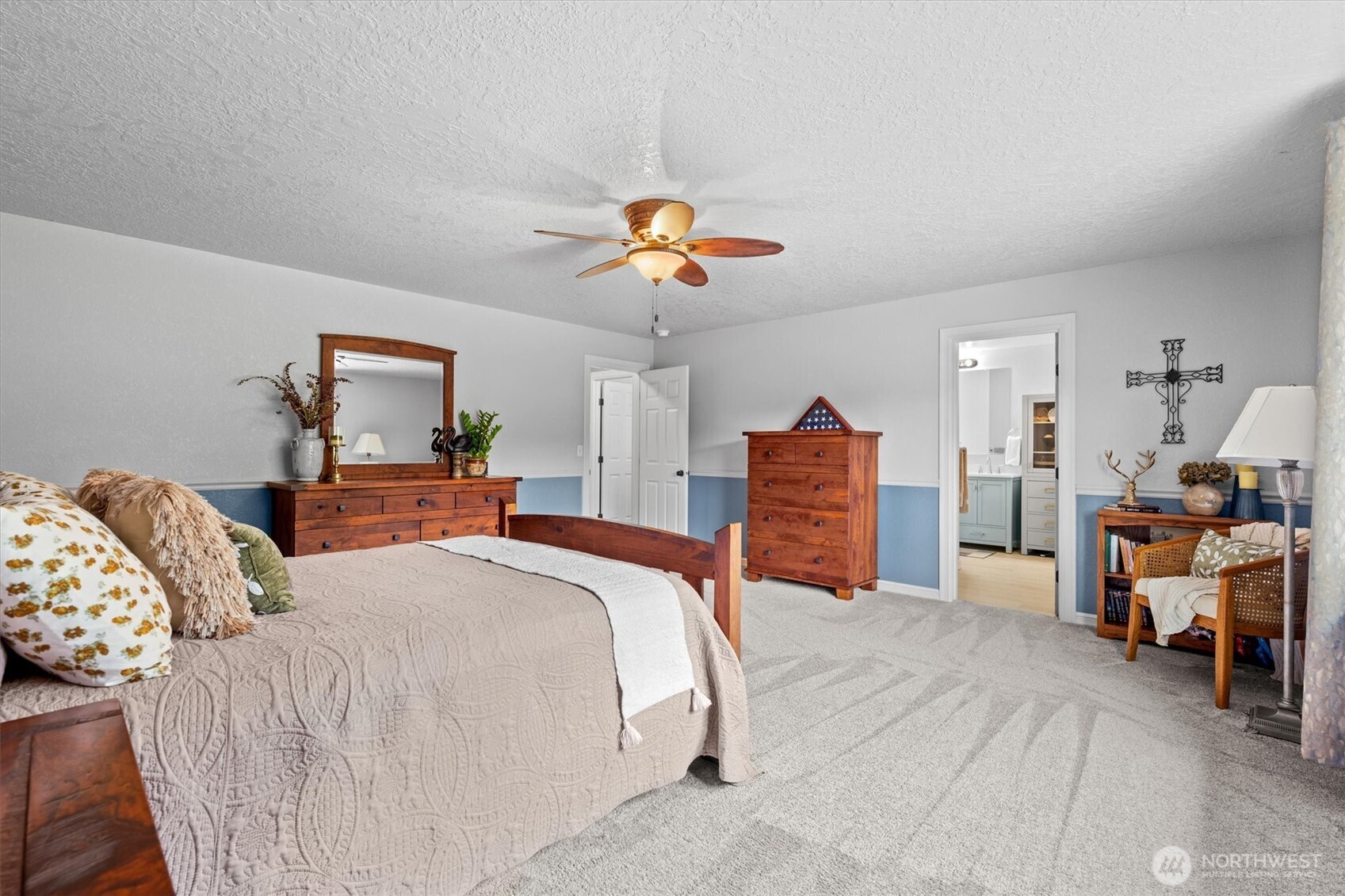 300 Cole Road , Kelso, WA 98626