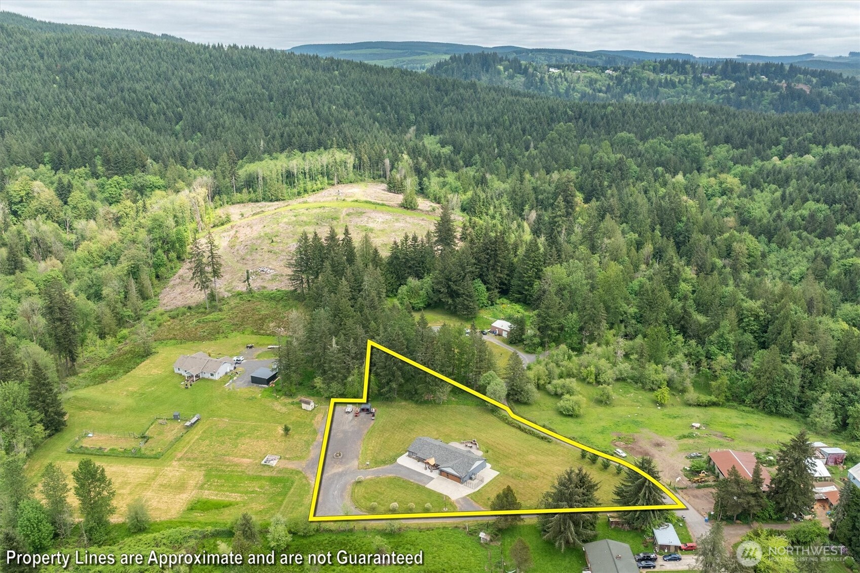300 Cole Road , Kelso, WA 98626