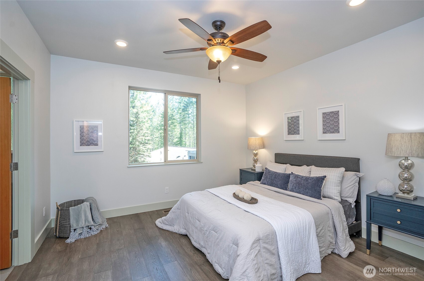 240 E Susan Lane , Union, WA 98592