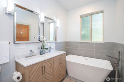 240 E Susan Lane , Union, WA 98592 - Photo 22