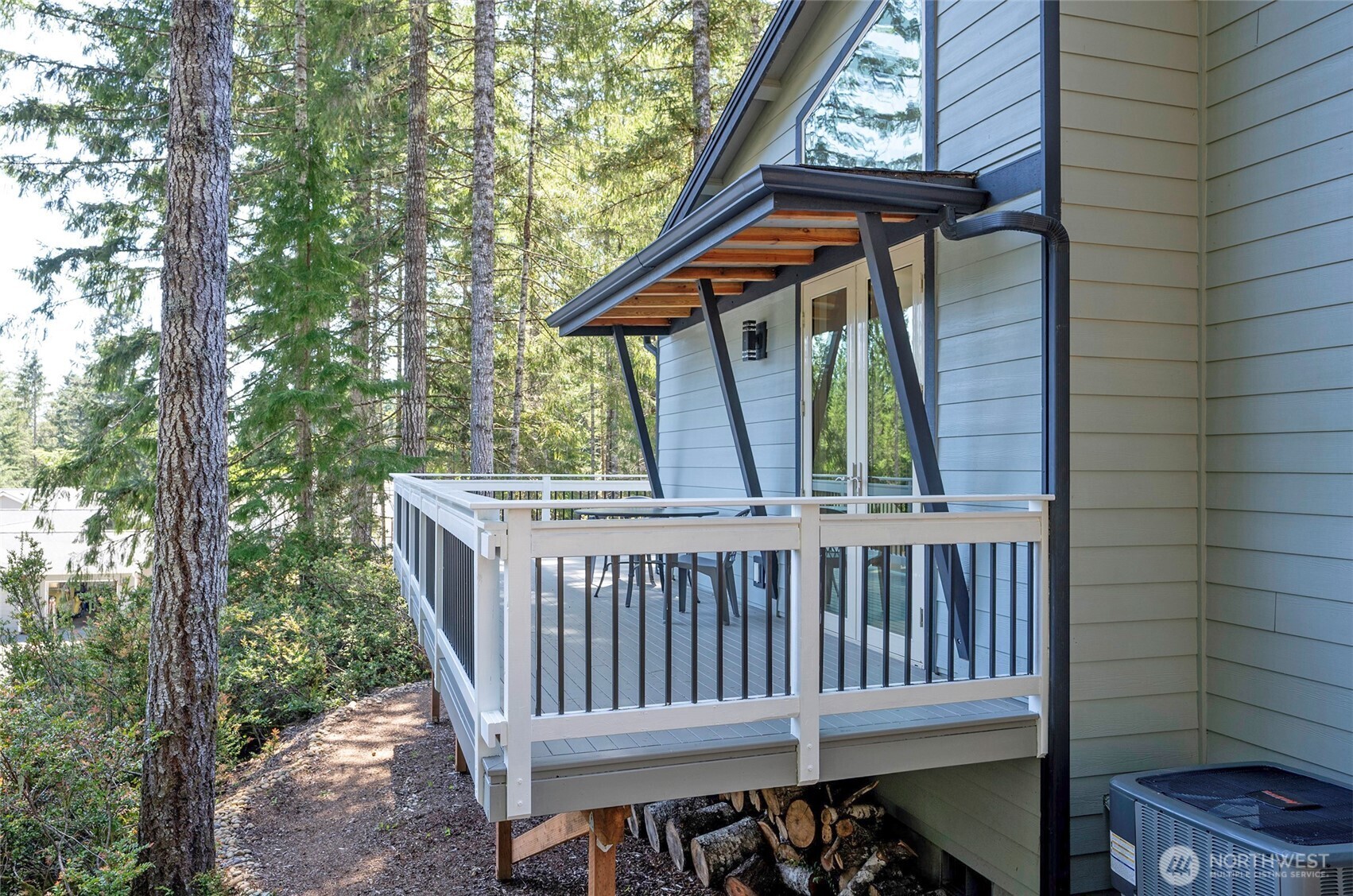 240 E Susan Lane , Union, WA 98592