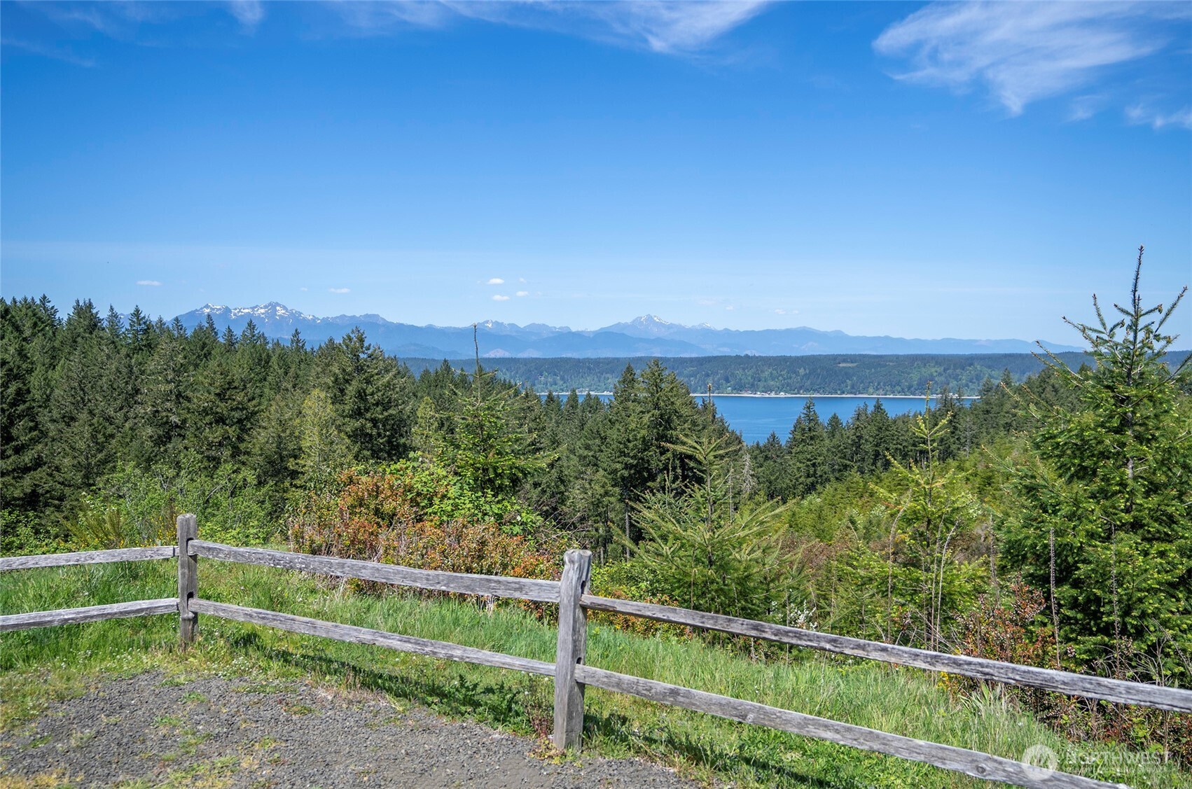 240 E Susan Lane , Union, WA 98592