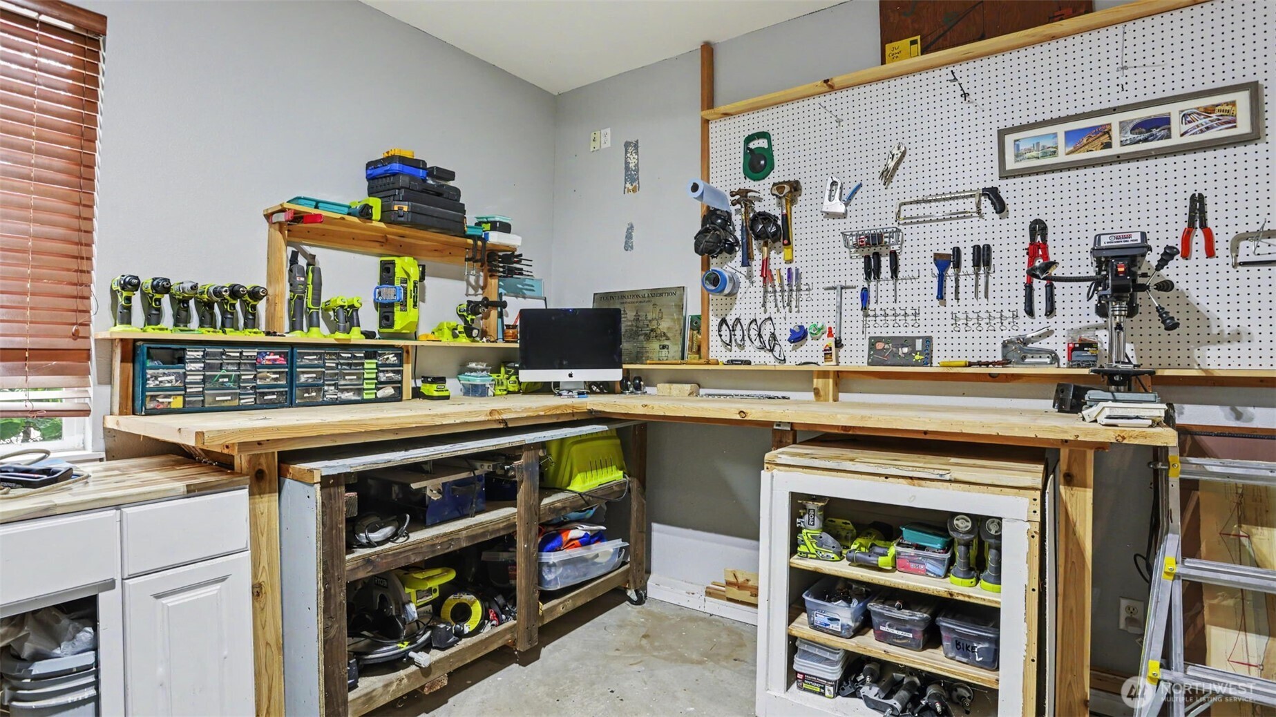 25500 SE 274th Place , Maple Valley, WA 98032