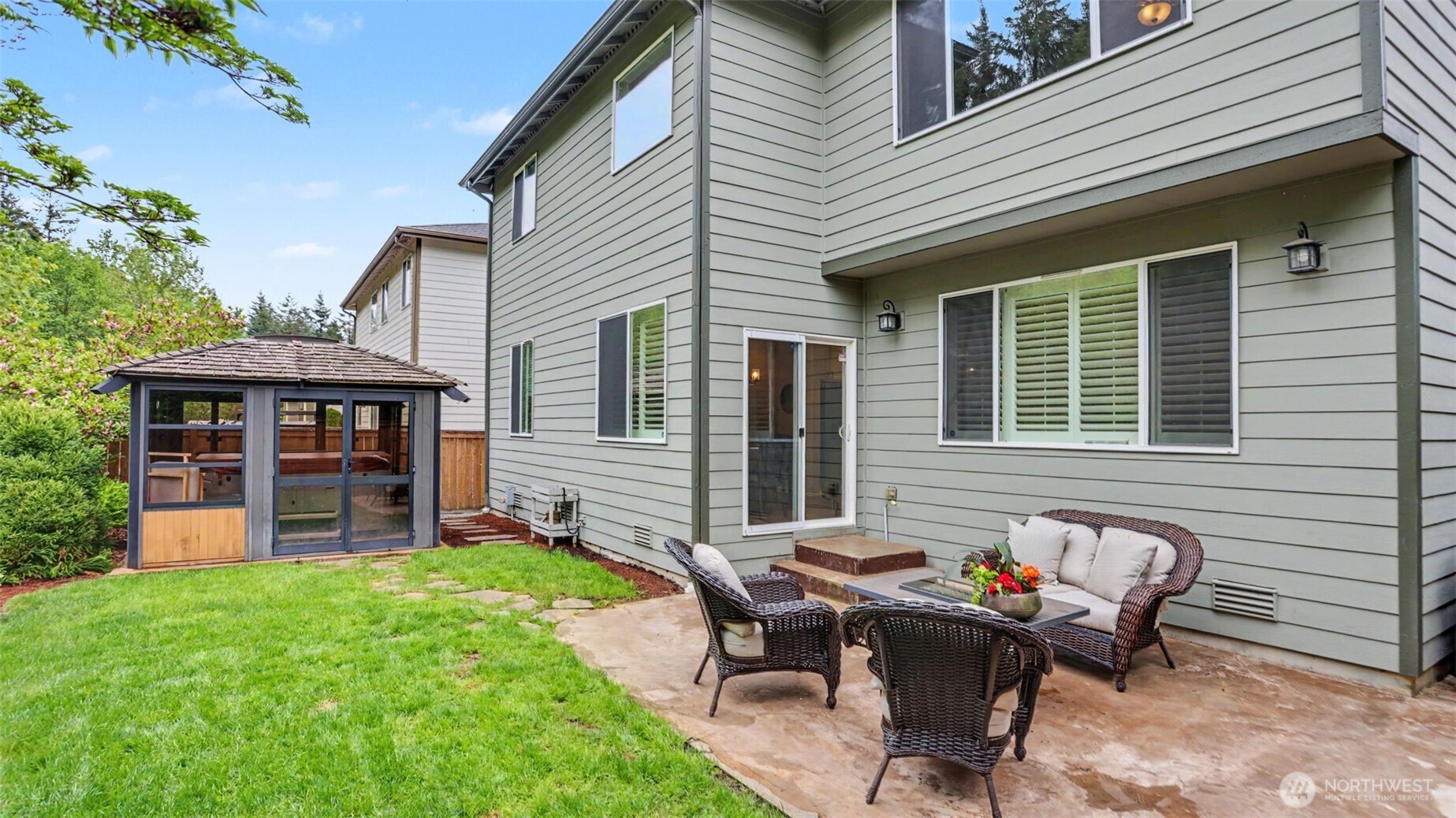25500 SE 274th Place , Maple Valley, WA 98032
