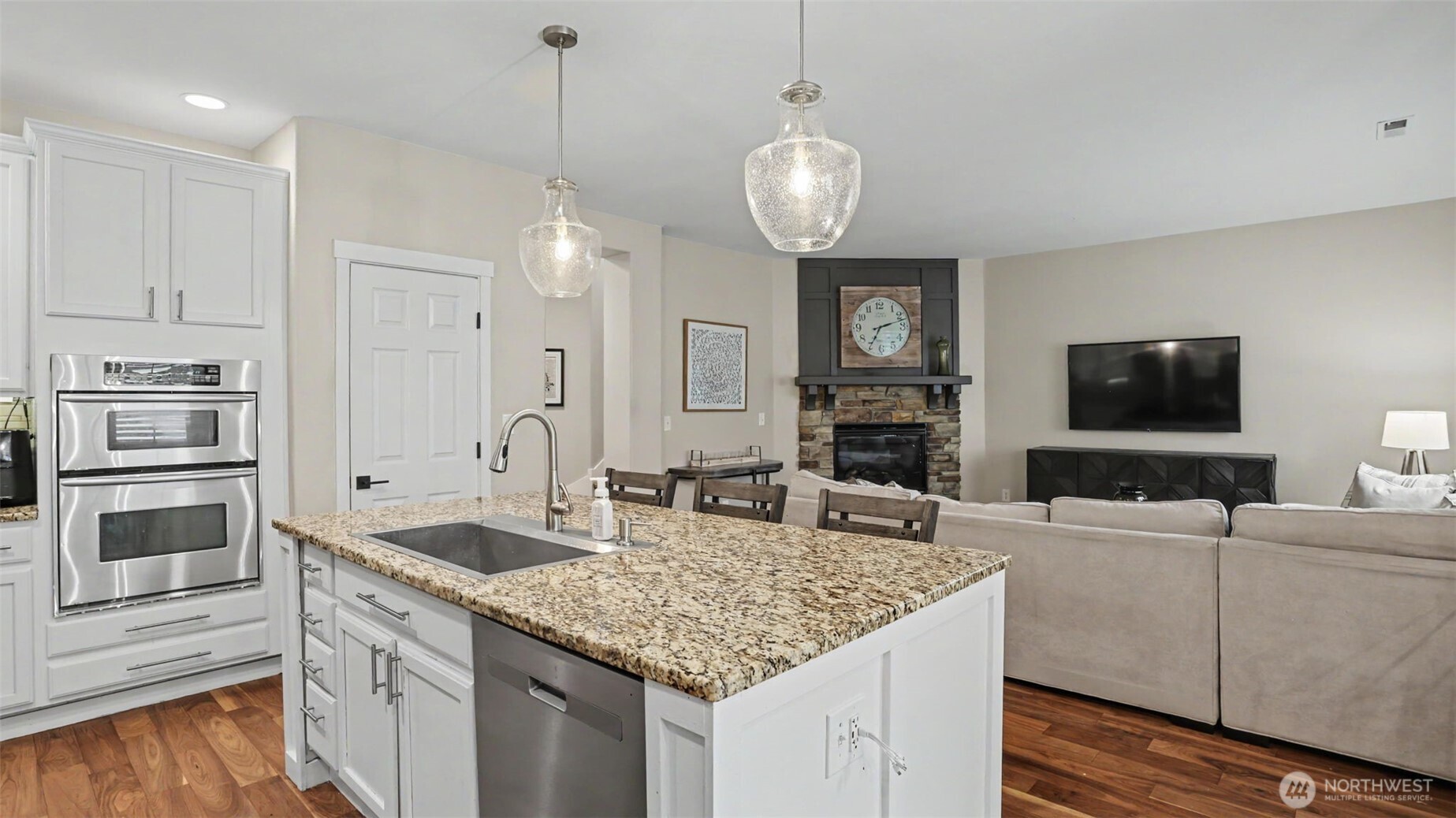 25500 SE 274th Place , Maple Valley, WA 98032