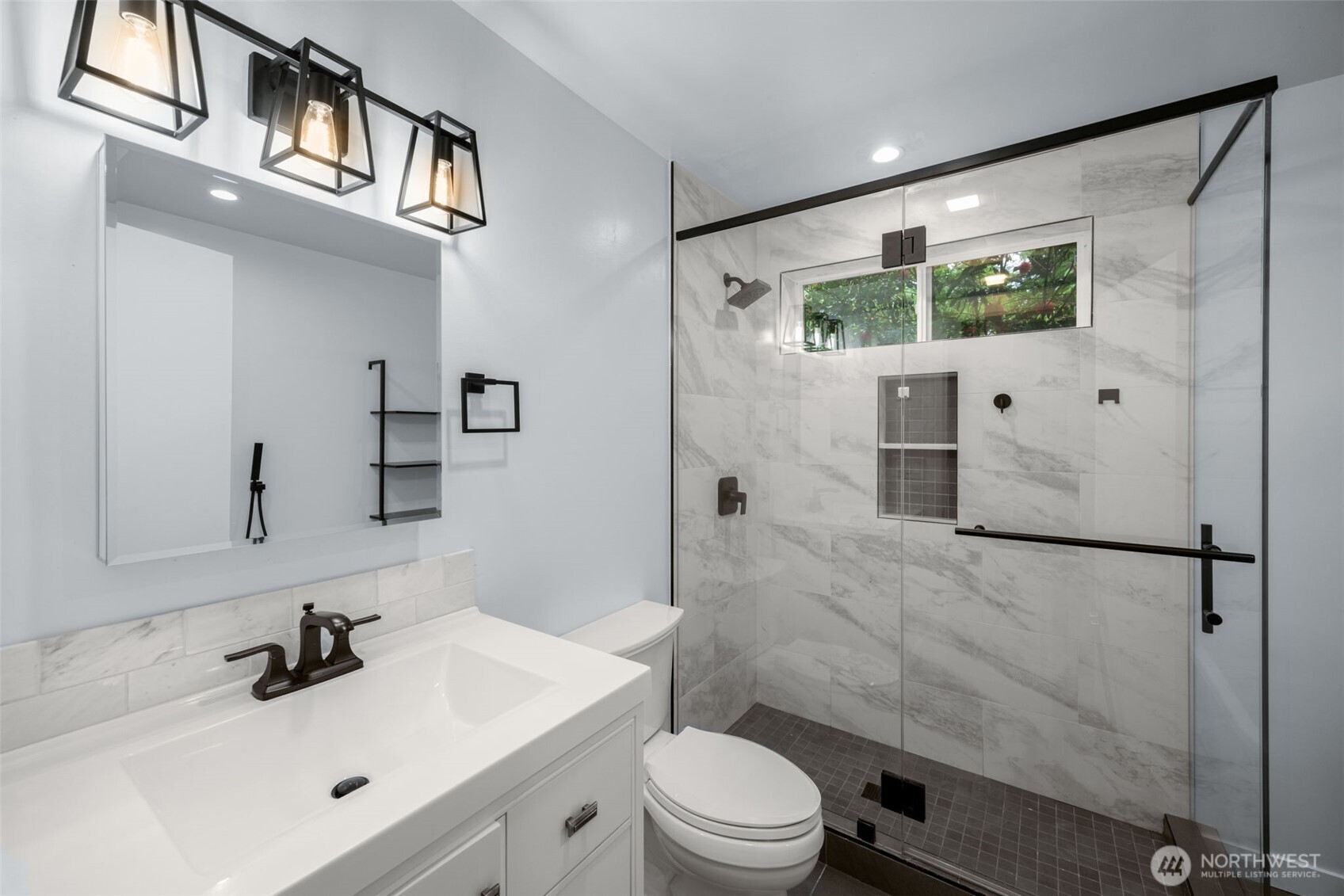 15718 126th Place NE, Woodinville, WA 98072