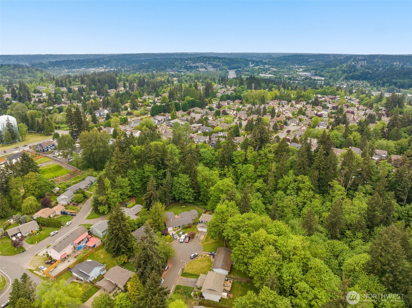 15718 126th Place NE, Woodinville, WA 98072