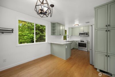 15718 126th Place NE, Woodinville, WA 98072 - Photo 9