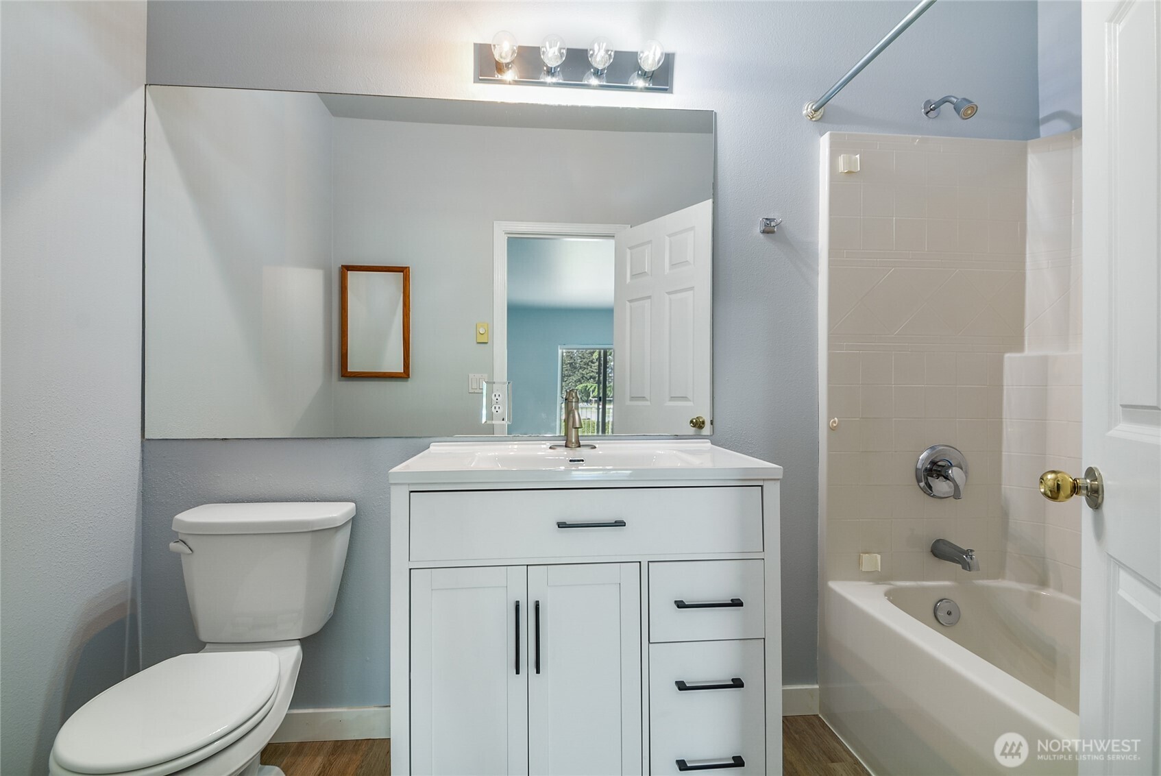 4827 67th Street NE #A201, Marysville, WA 98270