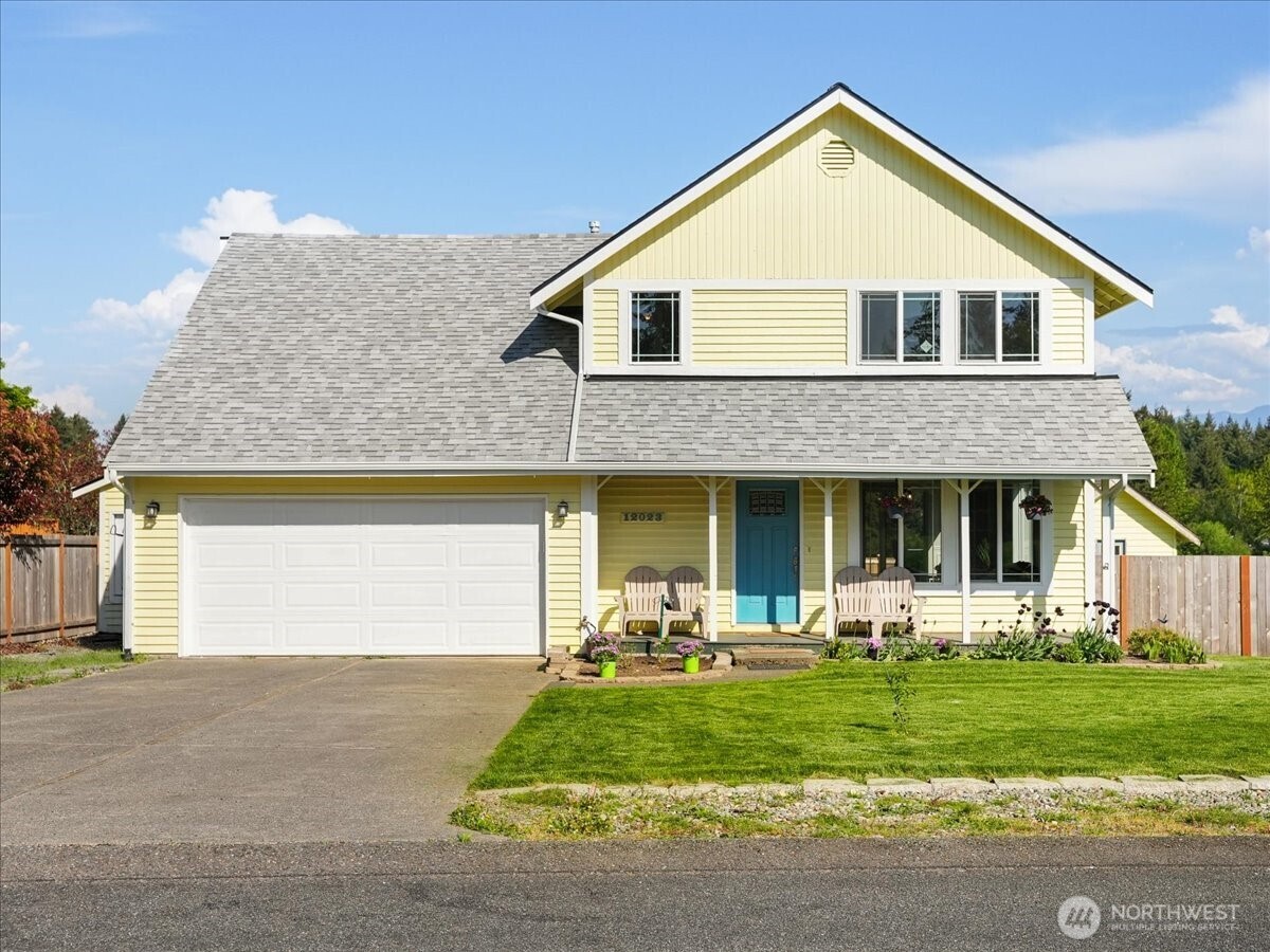 12023 225th Avenue Ct E, Bonney Lake, WA 98391-7675