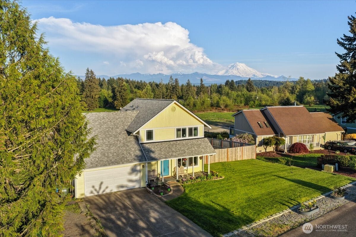 12023 225th Avenue Ct E, Bonney Lake, WA 98391-7675