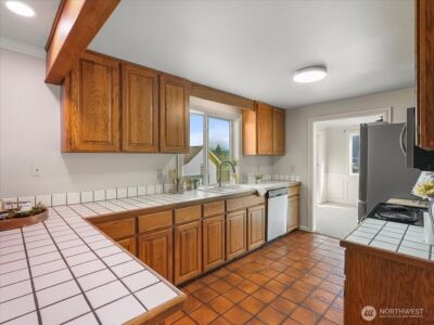 12023 225th Avenue Ct E, Bonney Lake, WA 98391-7675 - Photo 11