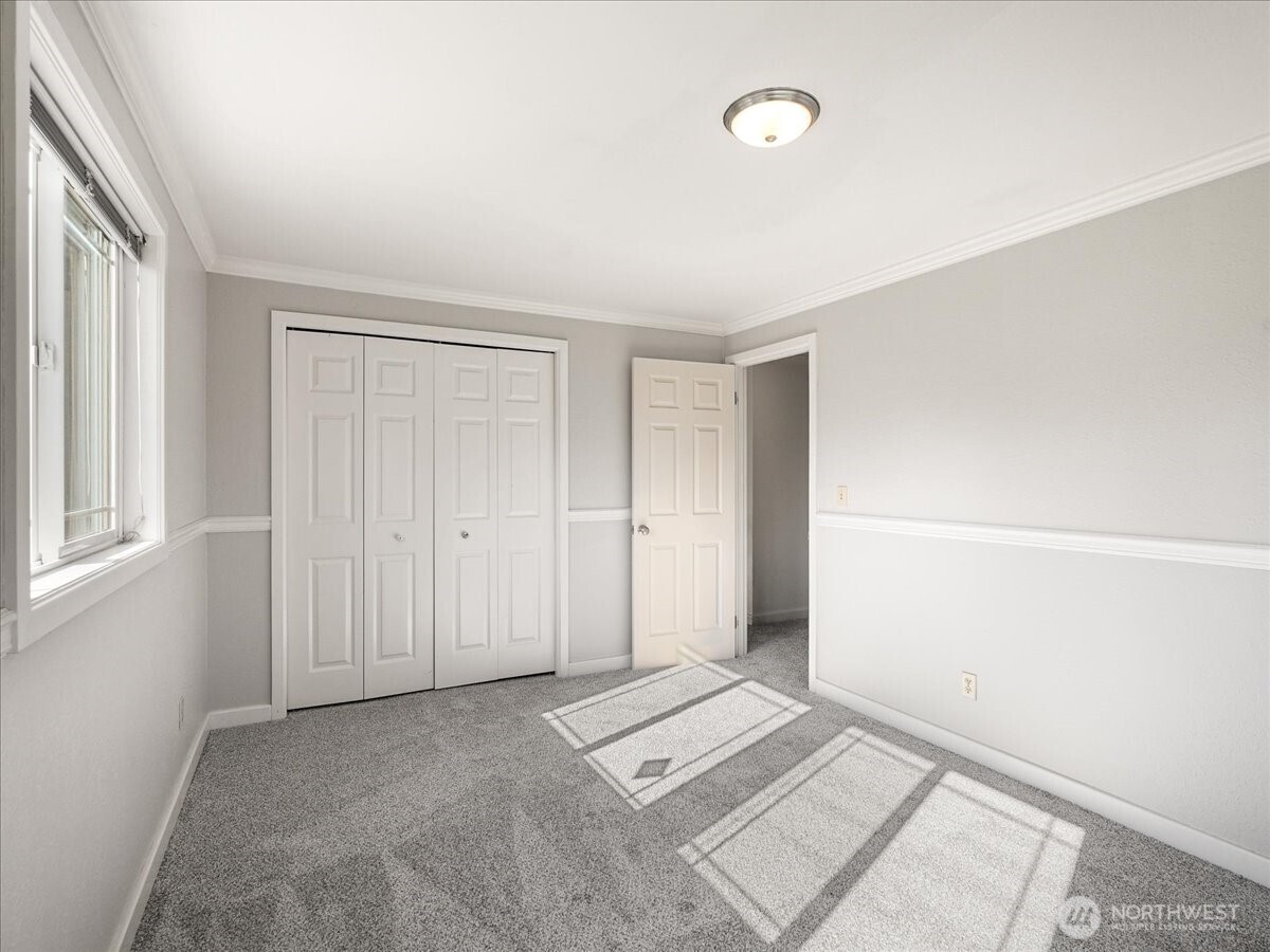 12023 225th Avenue Ct E, Bonney Lake, WA 98391-7675