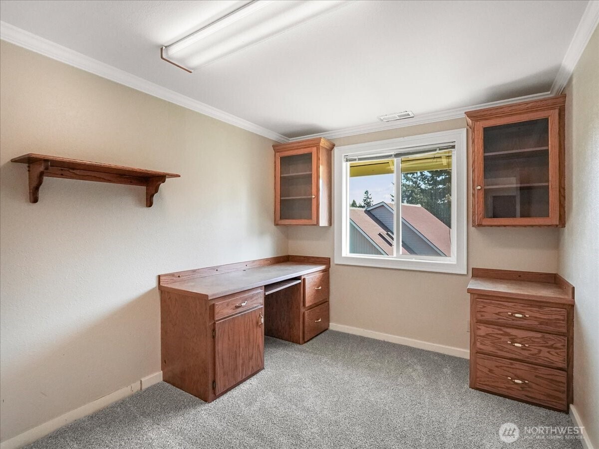 12023 225th Avenue Ct E, Bonney Lake, WA 98391-7675