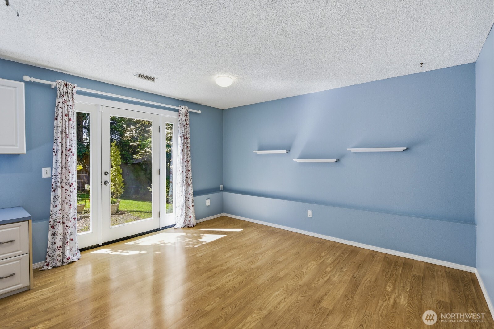 12429 NE 149th Street , Woodinville, WA 98072