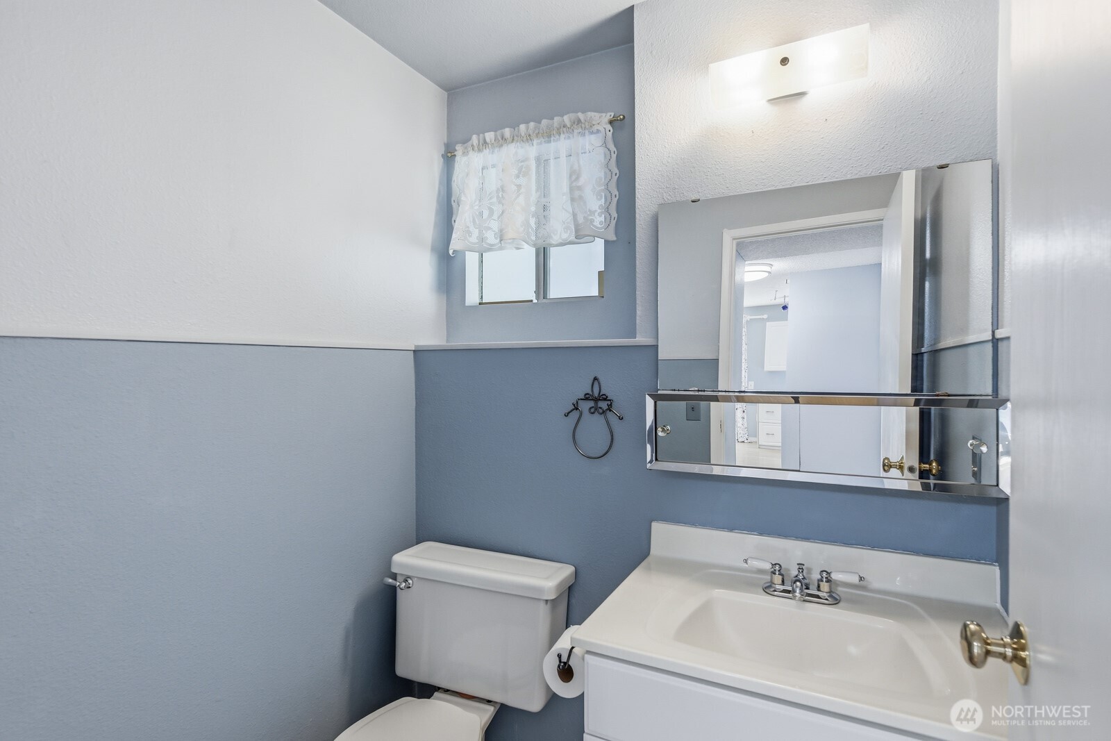12429 NE 149th Street , Woodinville, WA 98072