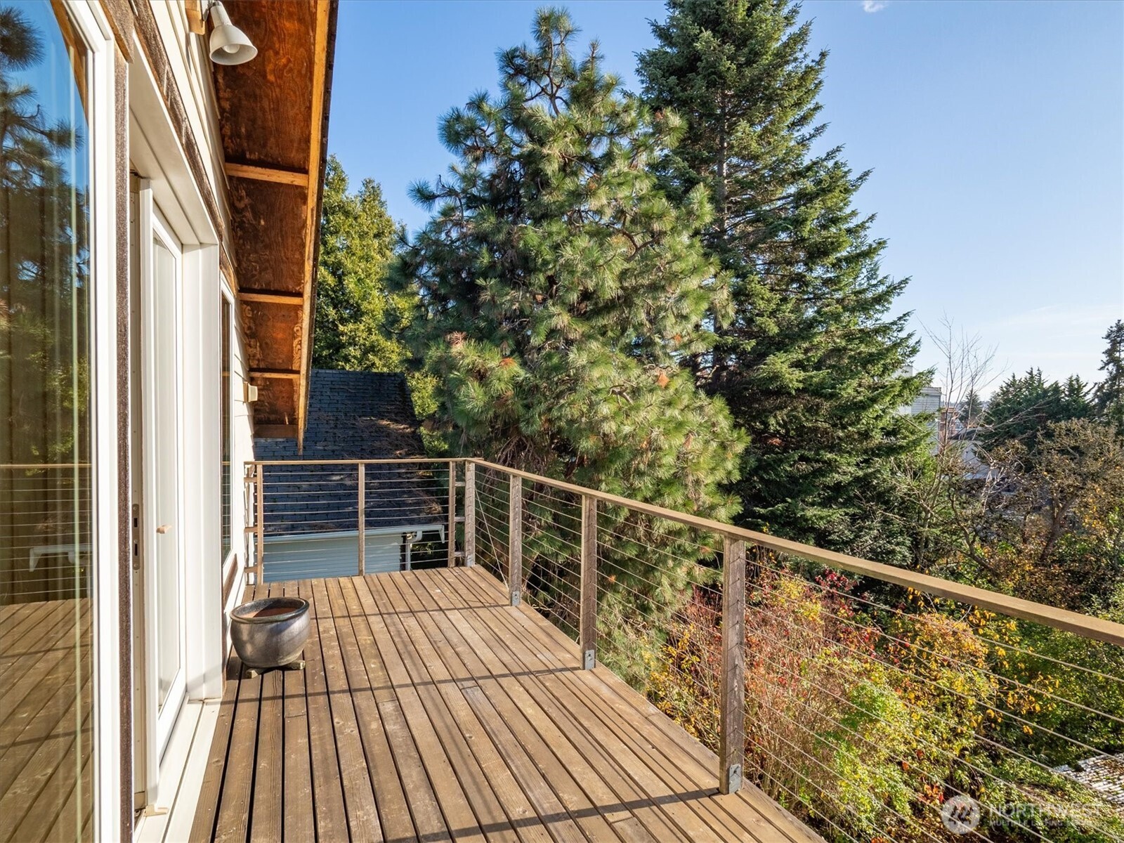 1209 N 44th Street , Seattle, WA 98103