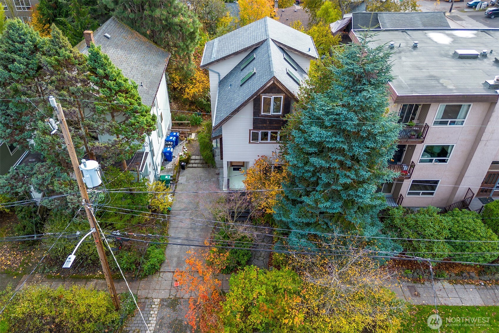 1209 N 44th Street , Seattle, WA 98103