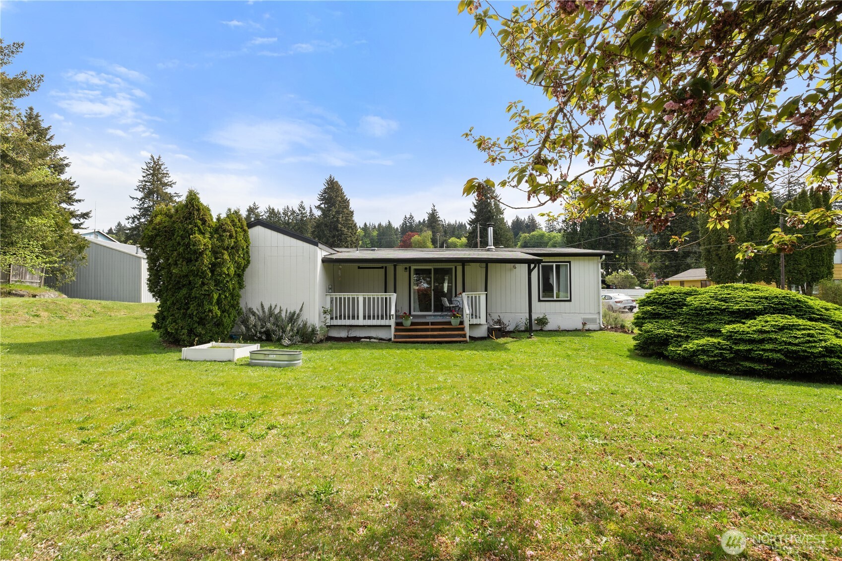 5000 Hansberry Street NW, Bremerton, WA 98311