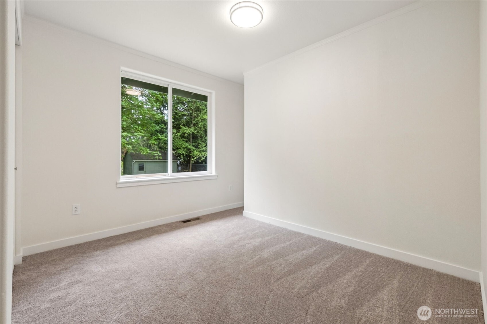 20447 SE 157th Street , Renton, WA 98059